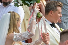 Wpadka na ślubie Rafała Brzozowskiego. Nagranie z panną młodą obiegło sieć