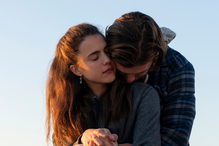 3 seriale na Netfliksie, które złamią Ci serce. Przy tych historiach trudno powstrzymać łzy