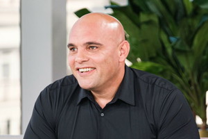 Gwiazdor “Gogglebox” nie do poznania, pokazał się z włosami