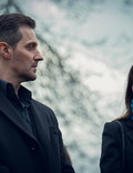 Jedno kłamstwo zmienia wszystko. 5 seriali Netfliksa pełnych napięcia