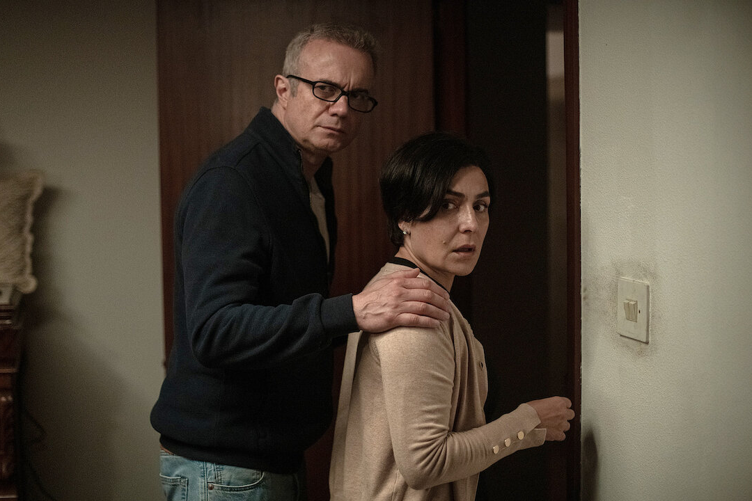 5 thrillerów Netfliksa idealnych na letni wieczór. Trudno je wyłączyć