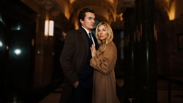 Mają miliony i brudne sekrety. Te thrillery Netfliksa wciągają bez reszty