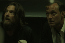 Ten thriller na Netfliksie nie daje o sobie zapomnieć. Ekskluzywna restauracja, rodzinne porachunki i długi do spłacenia