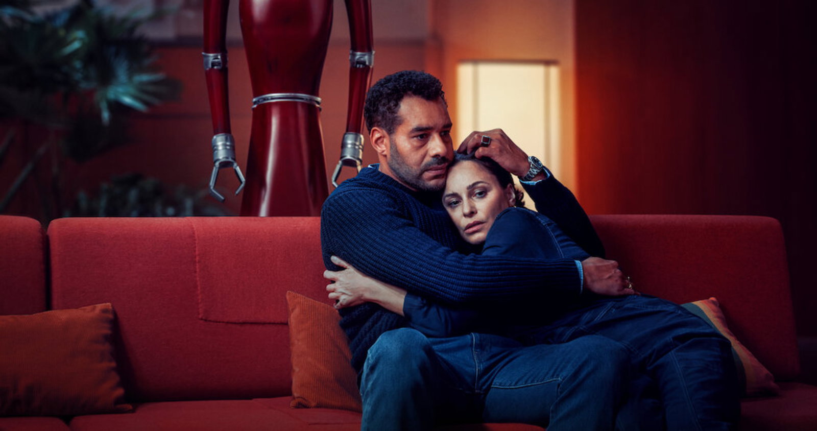 Mieli zacząć nowe życie. Dom nie zamierza ich wypuścić. Ten thriller Netfliksa wciąga