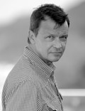 Produkcje z Janem Fryczem na Netfliksie. Jedna z nich to perełka polskiego kina