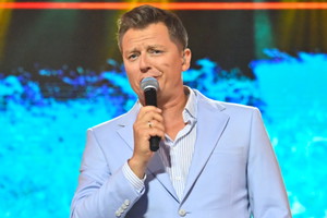 Sfałszowała zaproszenie i wtargnęła na ślub Brzozowskiego. Wokalista wyciągnie konsekwencje: "Nie daruję"