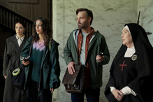 Ten thriller na Netfliksie to niepozorna perełka. Trzy zaginięcia, małe irlandzkie miasteczko i mroczne sekrety