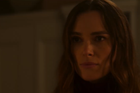 Oficjalnie żona i matka, w ukryciu tajna agentka. Ten szpiegowski thriller do globalny hit Netfliksa