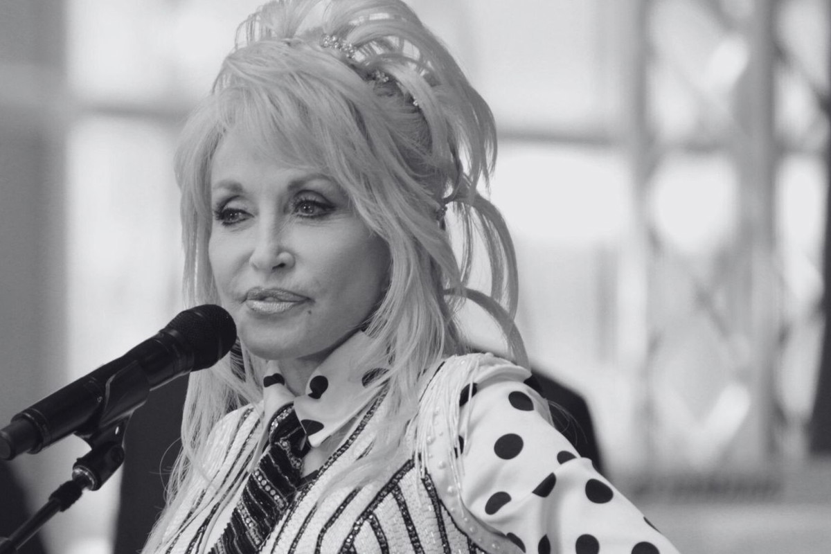 Ostatnia prośba Dolly Parton porusza do łez. Bliscy ujawnili, o co poprosiła przed śmiercią