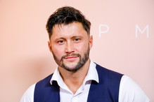 Piotr Mróz rozstał się z ukochaną. Aktor potwierdził doniesienia