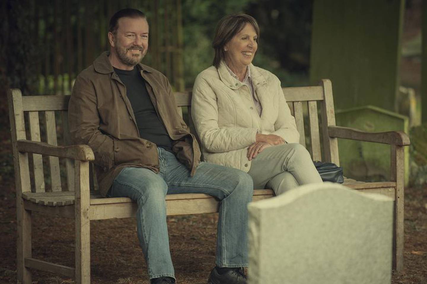 Kiedy wszystko idzie nie tak, włączamy właśnie je. 5 seriali Netfliksa, które działają jak bezpieczne miejsce