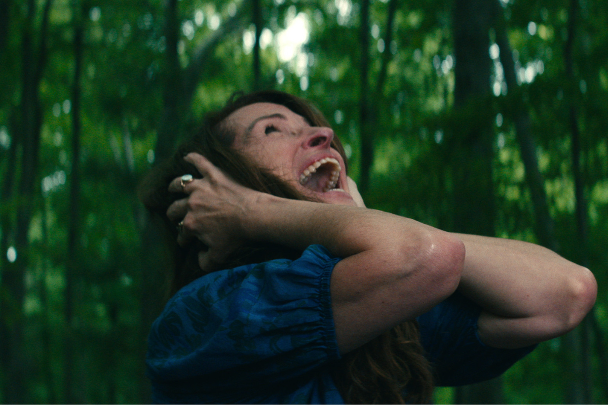 Ten thriller na Netfliksie wywołuje niepokój. Tajemniczy atak pogrąża Amerykę w chaosie