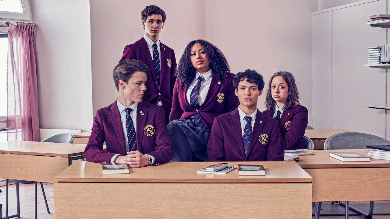 Tu uczą się dzieci najbogatszych. 5 dramatów Netfliksa o elitarnych szkołach i ich brudnych sekretach