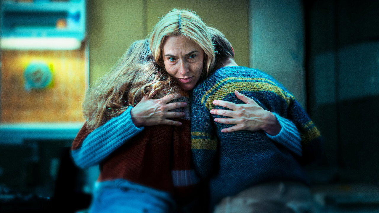 7 seriali Netflixa, które zrobią ci wodę z mózgu. Do końca będziesz szukać odpowiedzi
