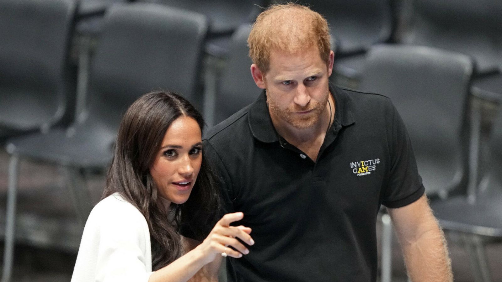 Meghan i Harry wyślą dzieci do luksusowej szkoły w Wielkiej Brytanii. Basen i centrum fitness to początek