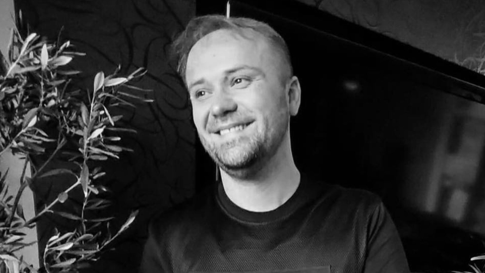 Poruszający hołd dla Adriana Szymaniaka w "Dzień dobry TVN". Słowa chwytają za serce