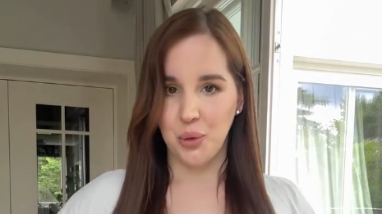 Lil Masti nie zwlekała po przeprowadzce do Dubaju. Pochwaliła się metamorfozą! Fani oniemieli: "Nasza arabska księżniczka"