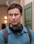 18-latek w spektrum autyzmu szuka miłości i niezależności. Ten serial na Netfliksie wzrusza do łez