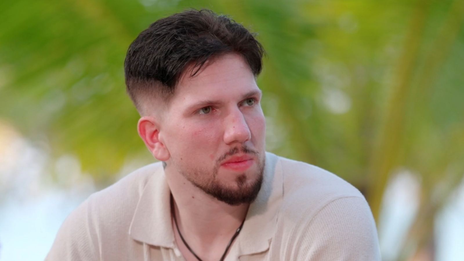 Patryk z 13. edycji ''Hotelu Paradise'' już tak nie wygląda. Pochwalił się metamorfozą, a w sieci zawrzało