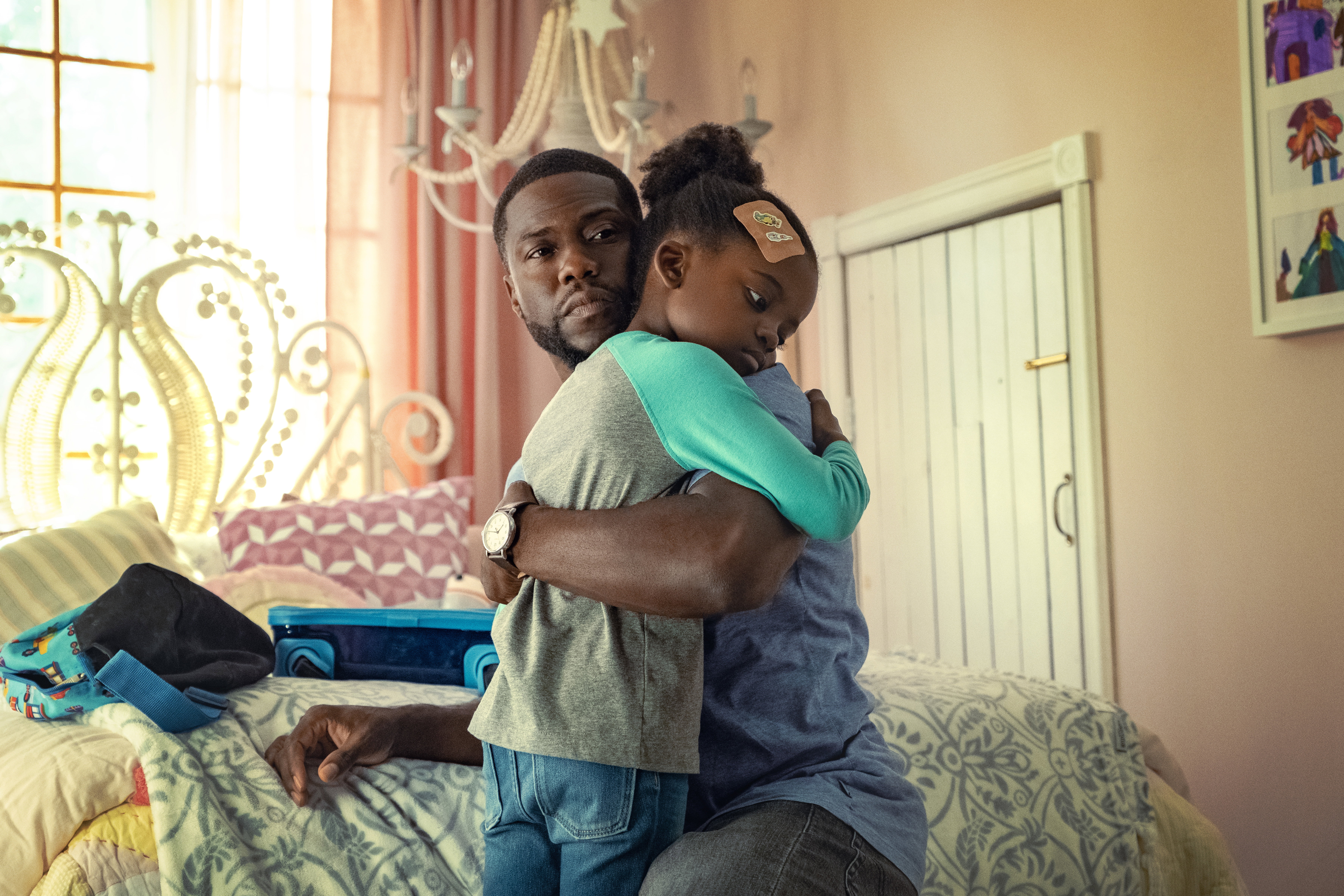 Z dnia na dzień został samotnym ojcem. Ten film na Netfliksie wyciska łzy i łamie serce
