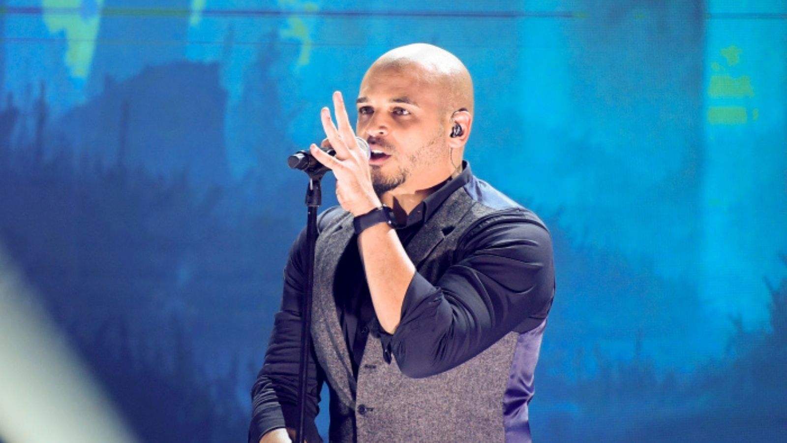 Zwycięzca "The Voice of Poland" wziął ślub. Do sieci trafiły zdjęcia z uroczystości