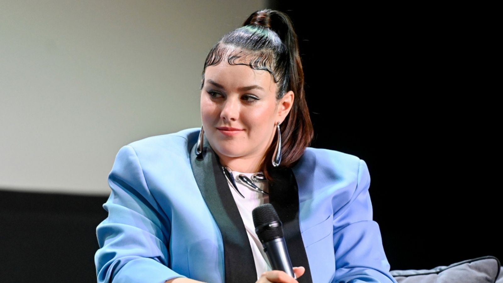 Ewa Farna zasłabła na planie programu. Niepokojące sceny w czeskim "SuperStar"