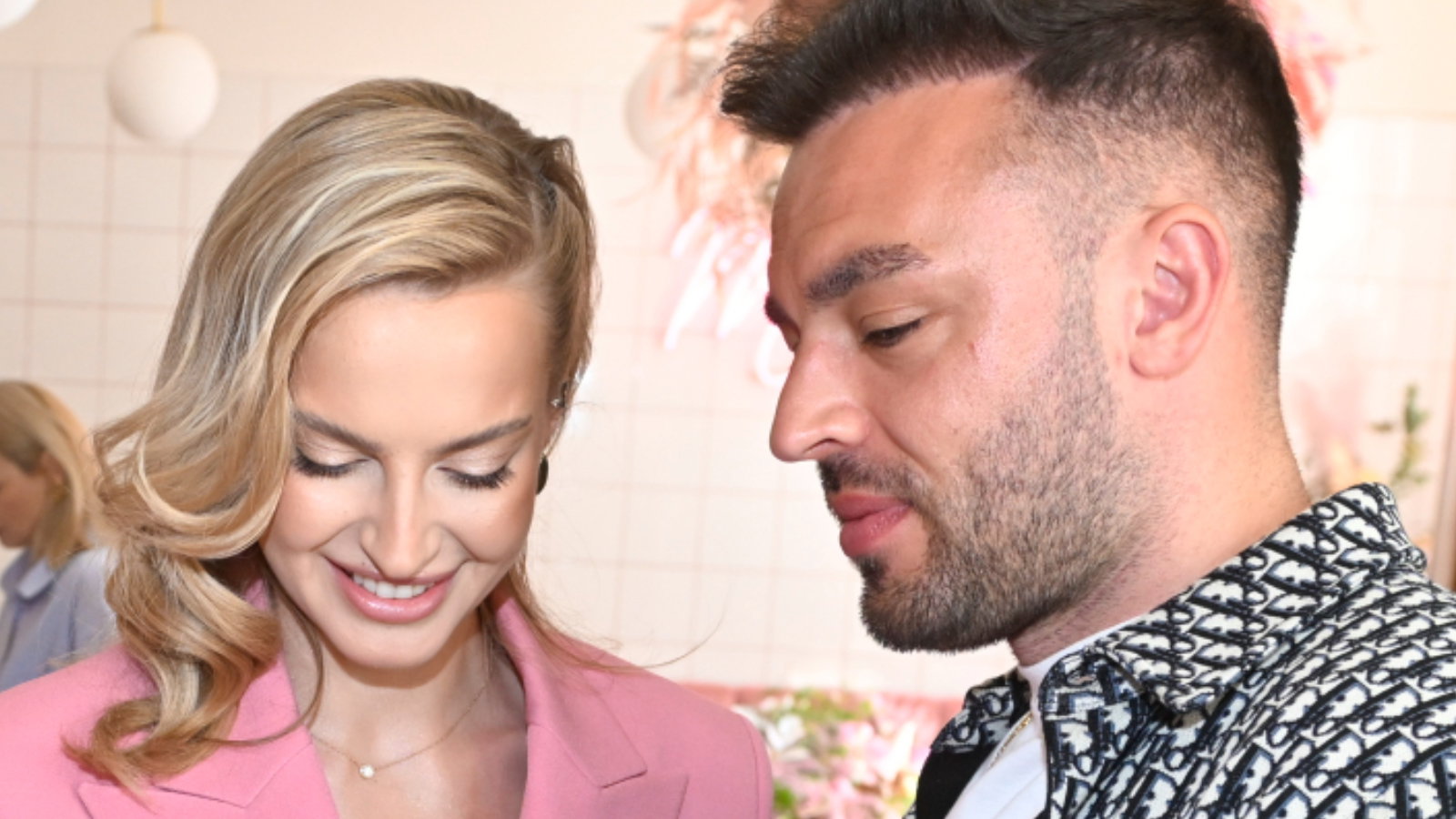 Karolina Pisarek urodziła. Wyznanie męża modelki chwyta za serce