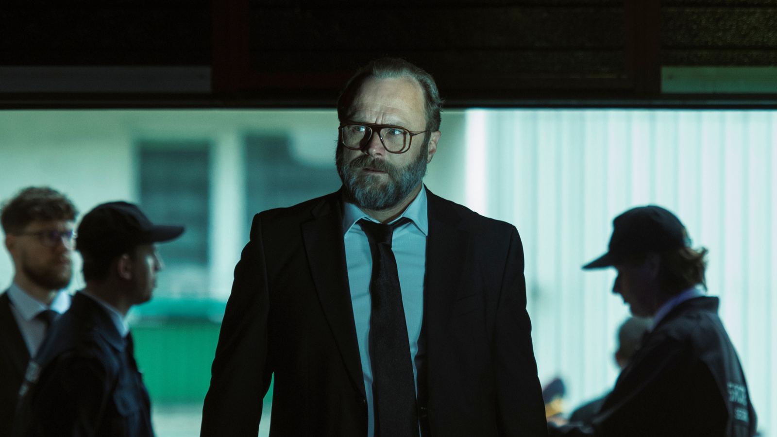 Polacy chwalą ten polski thriller szpiegowski. Świetna obsada i tylko 6 odcinków