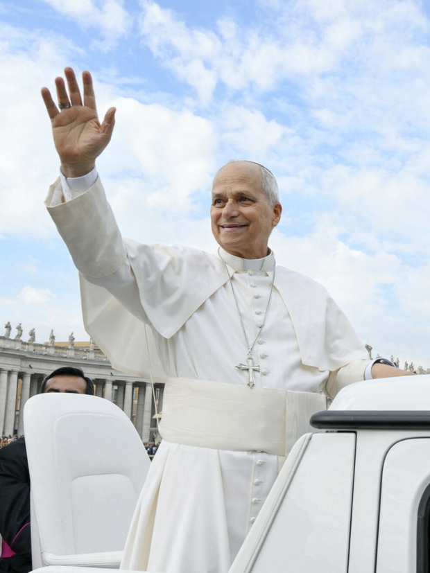 Papież Leon XIV w Watykanie