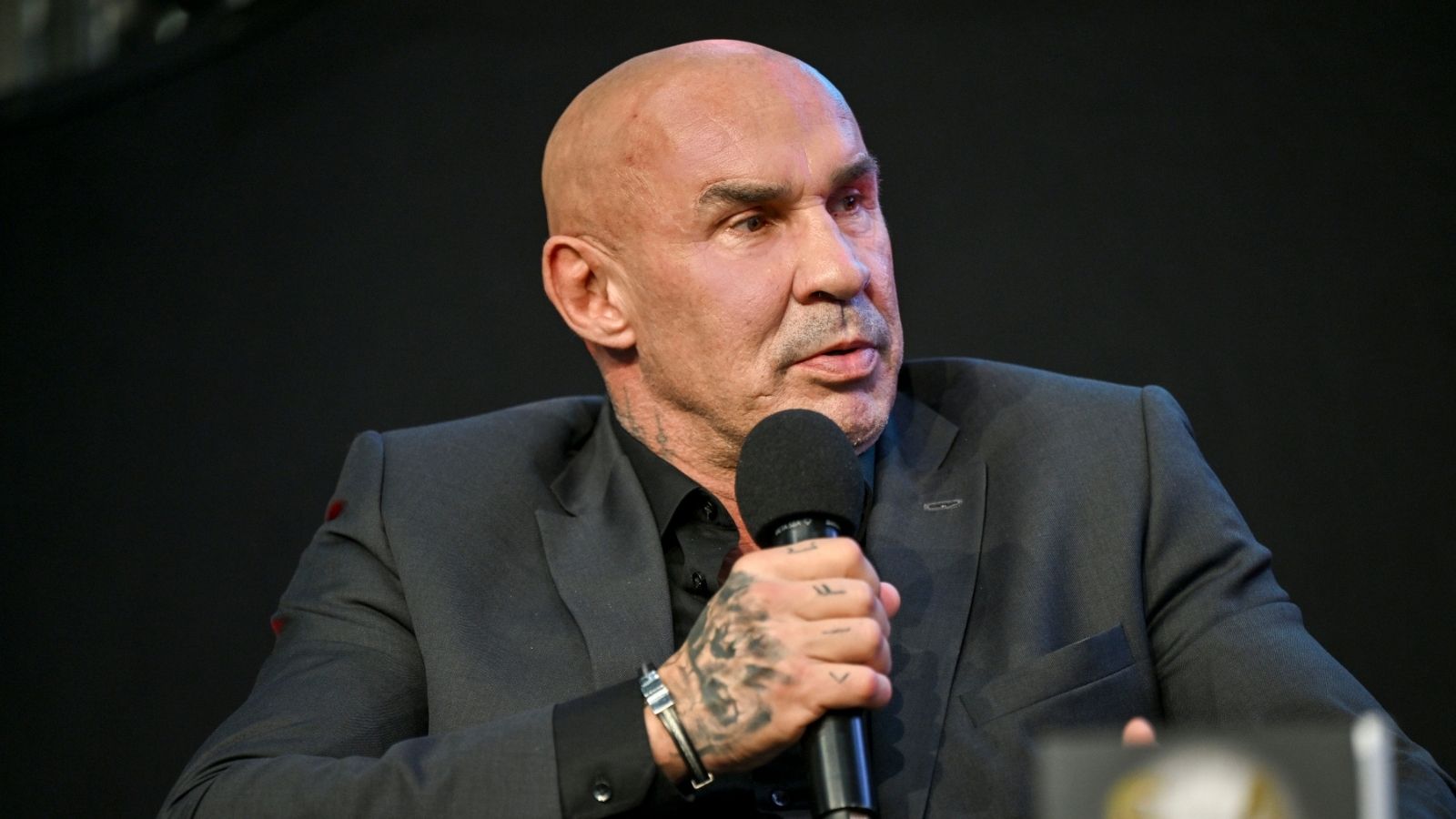 Przemysław Saleta czeka na przeszczep nerki. Były pięściarz przerwał milczenie: "Sytuacja jest poważna"