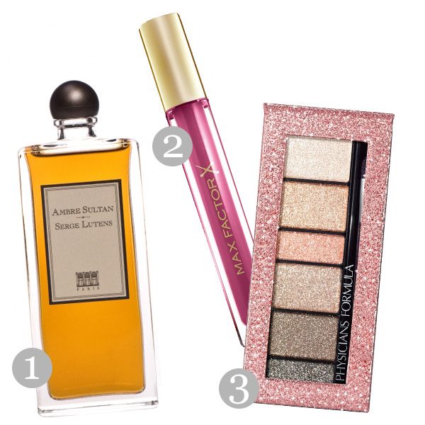 1. woda perfumowana Ambre Sultan Serge Lutens, cena 399 zł za 50 ml, 2. błyszczyk Max Factor, cena 49 zł, 3. cienie do powiek Physicians Formula, cena 69 zł