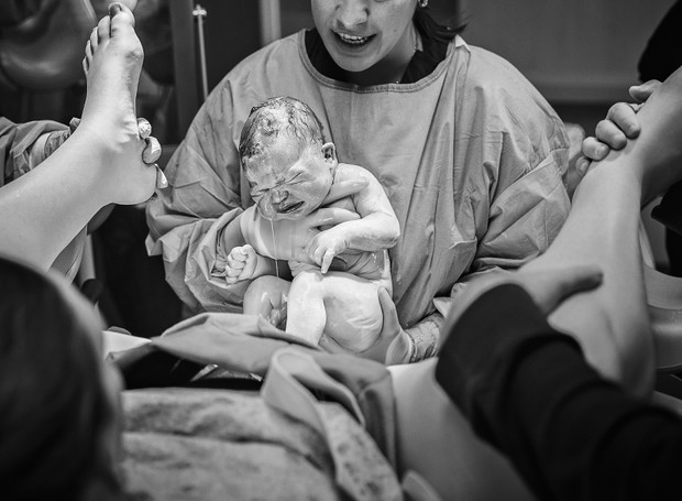 Birth-Houston-Birth-Photographer-Lifetime-of-Clicks-Photography-8ppw1600h1173-2dee8db