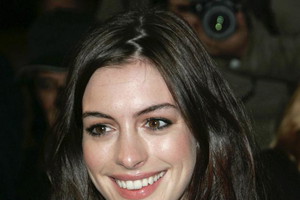 Anne Hathaway