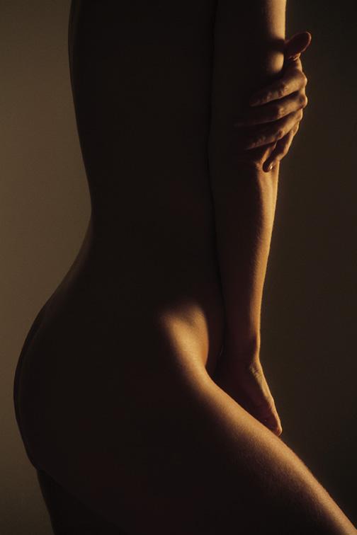 kobieta, kobiety, kobiecy problem, kobiece problemy, urolog, urologia, mocz, nietrzymanie moczu, corewellness
