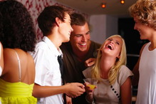 impreza, przyjaciele, znajomi, party, alkohol, drinki, zabawa