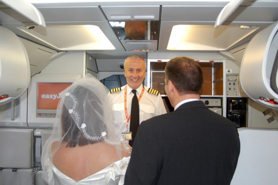 Ślub na pokładzie samolotu easyJET