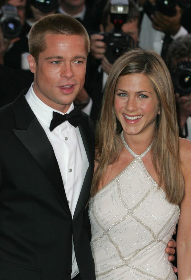 ONS37835Brad-Pitt-Jennifer-Anniston-06-467fbaa