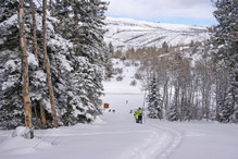 Aspen, podróże