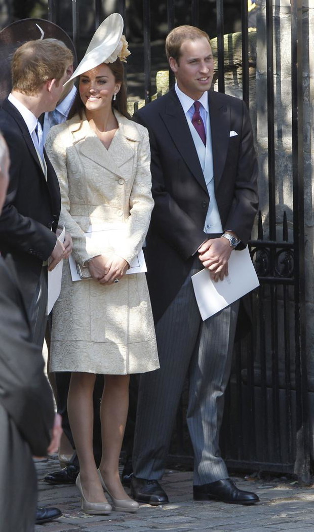 allONSXPOSUREROYALSWEDDING06-284126b