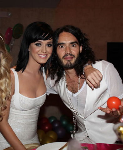 Katy Perry, Russell Brand i ich skromna prośba