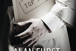 "Szpiedzy w Warszawie" Alan Furst