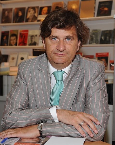 Janusz Palikot tworzy