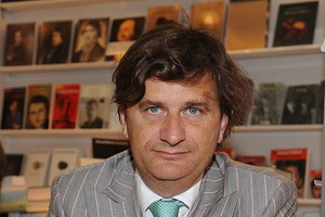 Janusz Palikot tworzy