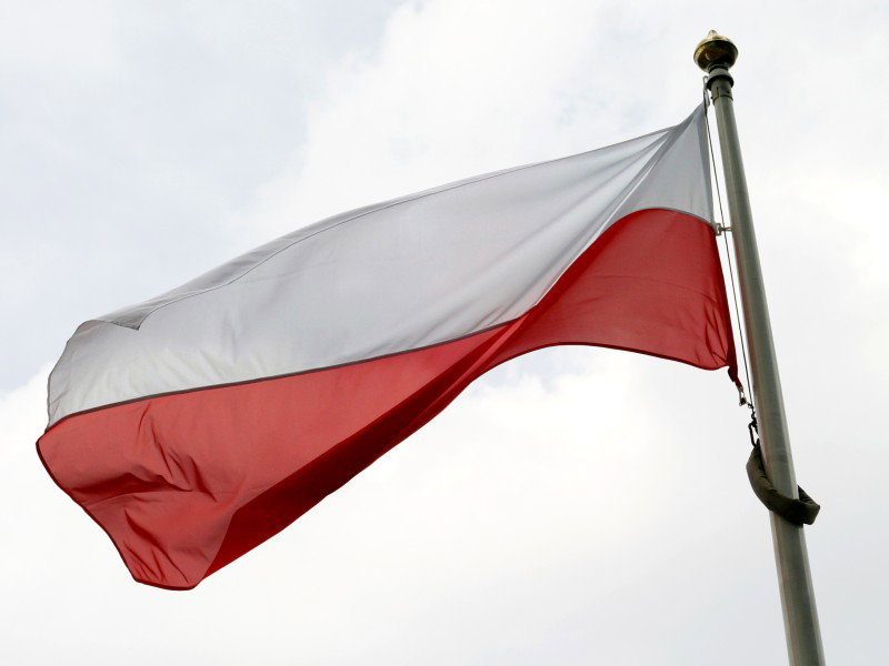Manifestacje podsycają kampanię wyborczą