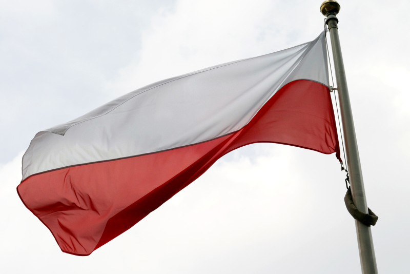 Manifestacje podsycają kampanię wyborczą