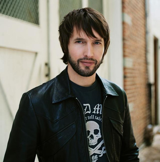 1.-James-Blunt-Fot.-Andrew-Zaeh-3984a13