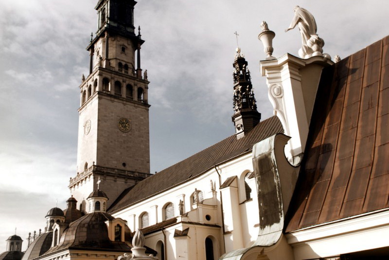 SLD wprowadzi podatki dla pielgrzymów?