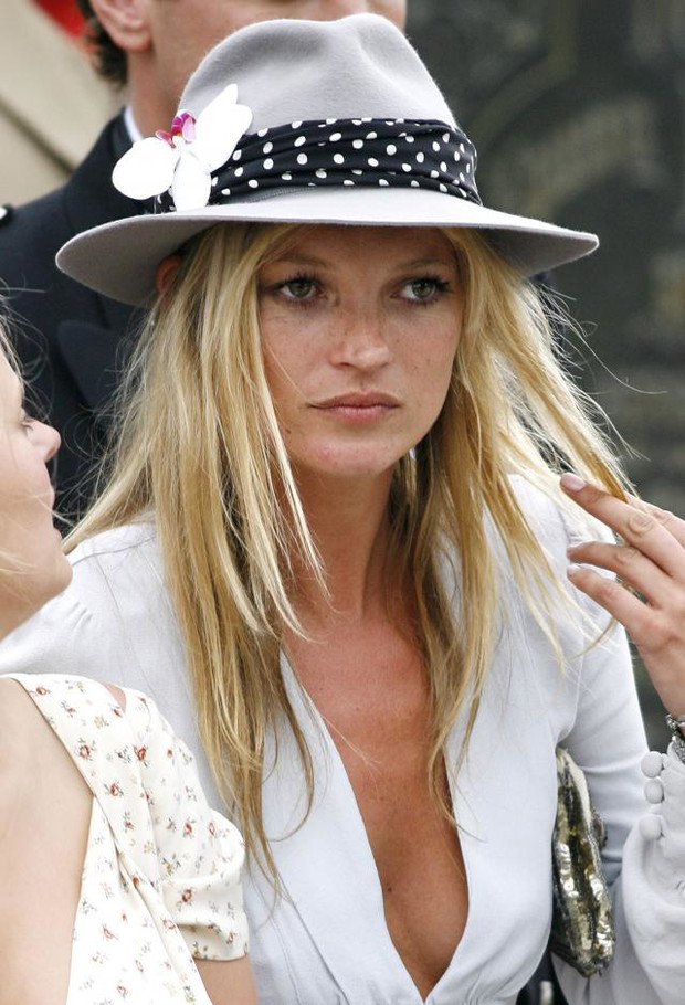 ONS178545Kate-Moss-85-c4dba7e