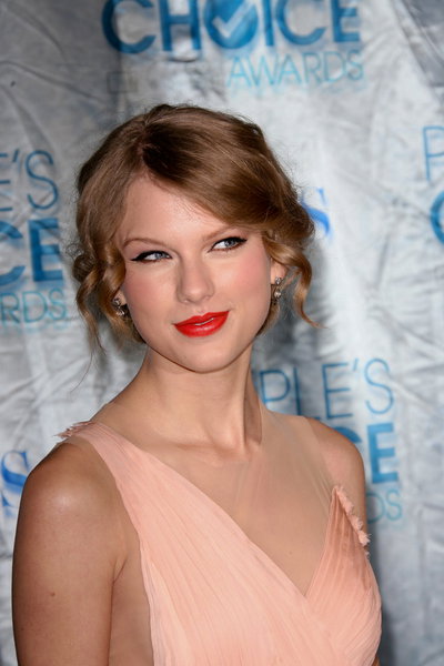 Dorosła Taylor Swift
