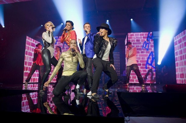 Jacksons-Show0594-13cf176